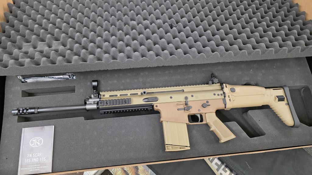 FN SCAR 17s 7.62NATO